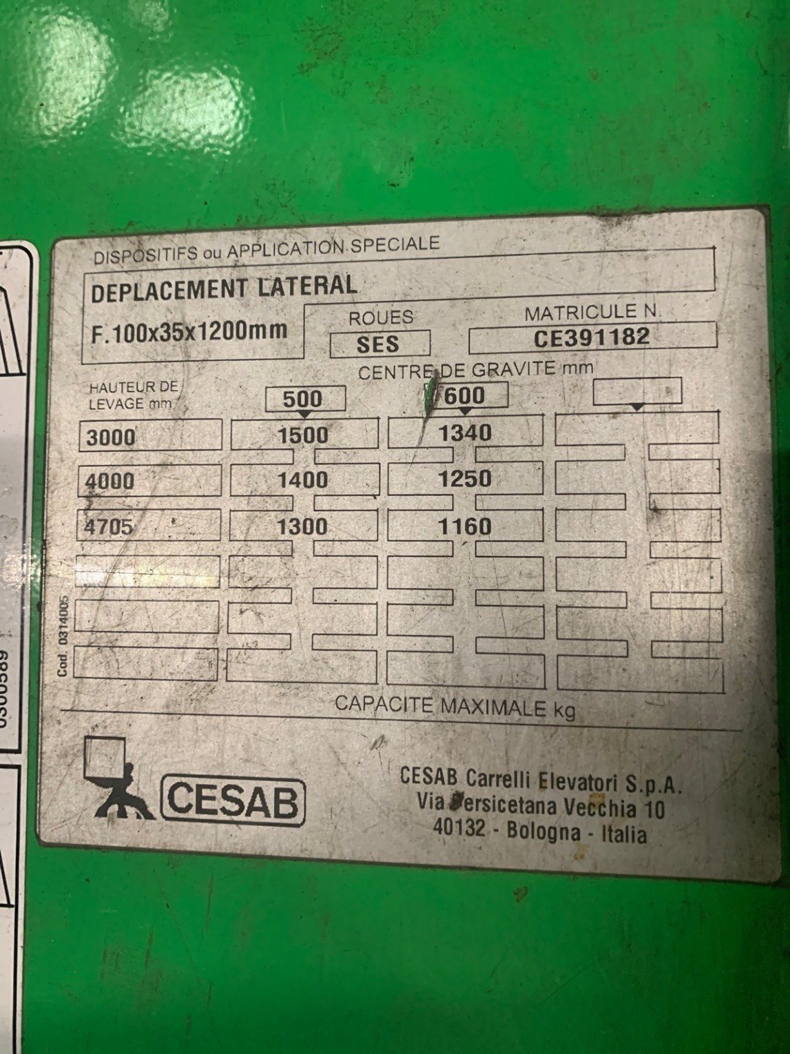 Chariot élévateur frontal CESAB B315