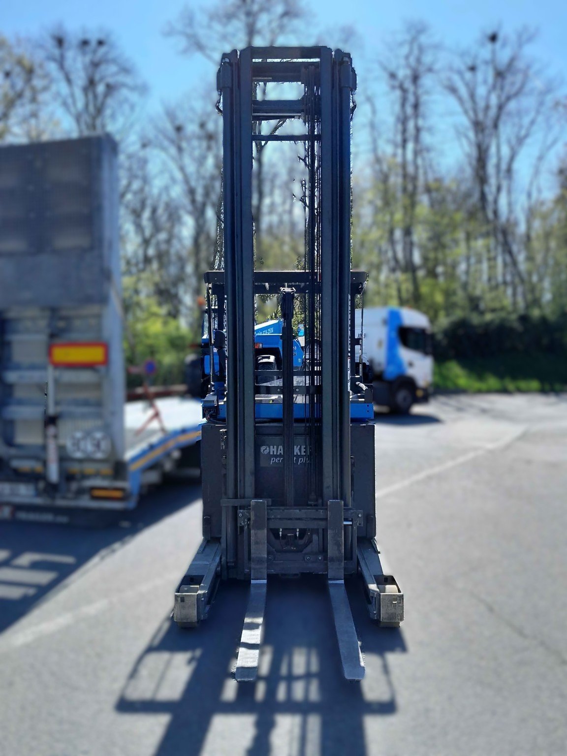 Chariot à mât rétractable - UMS160