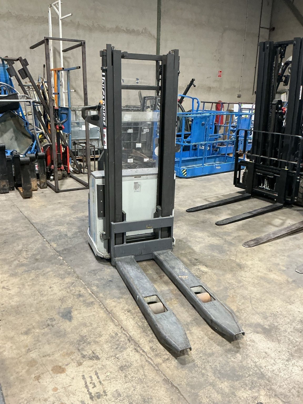 Gerbeur UniCarriers PS125