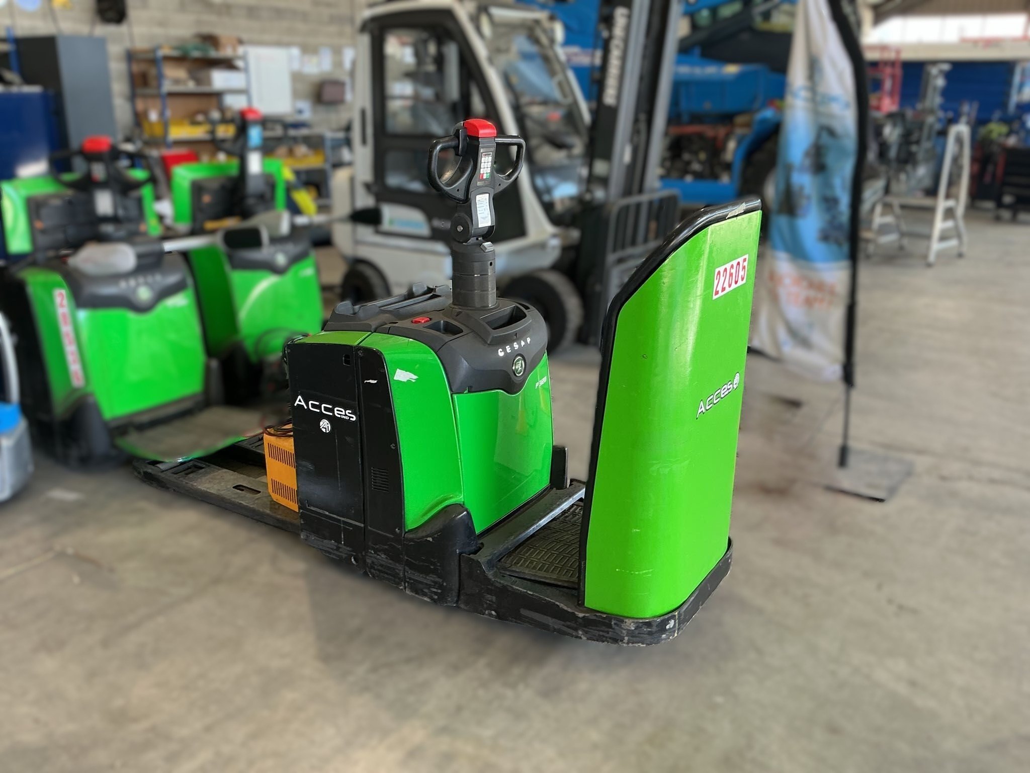 Transpalette électrique CESAB P320
