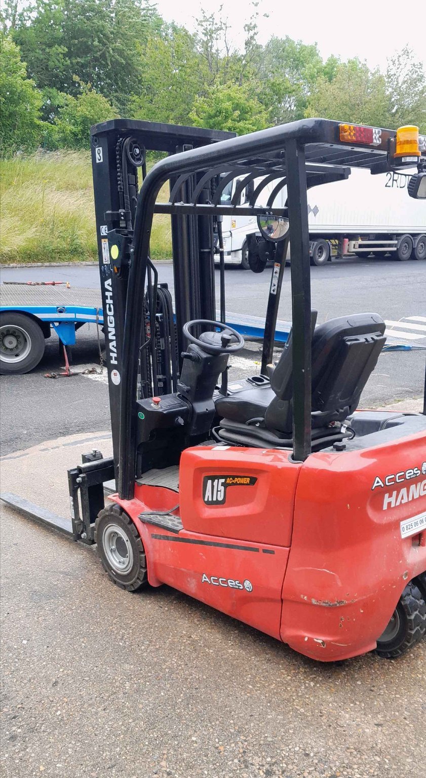 Chariot élévateur frontal Hangcha A3W15