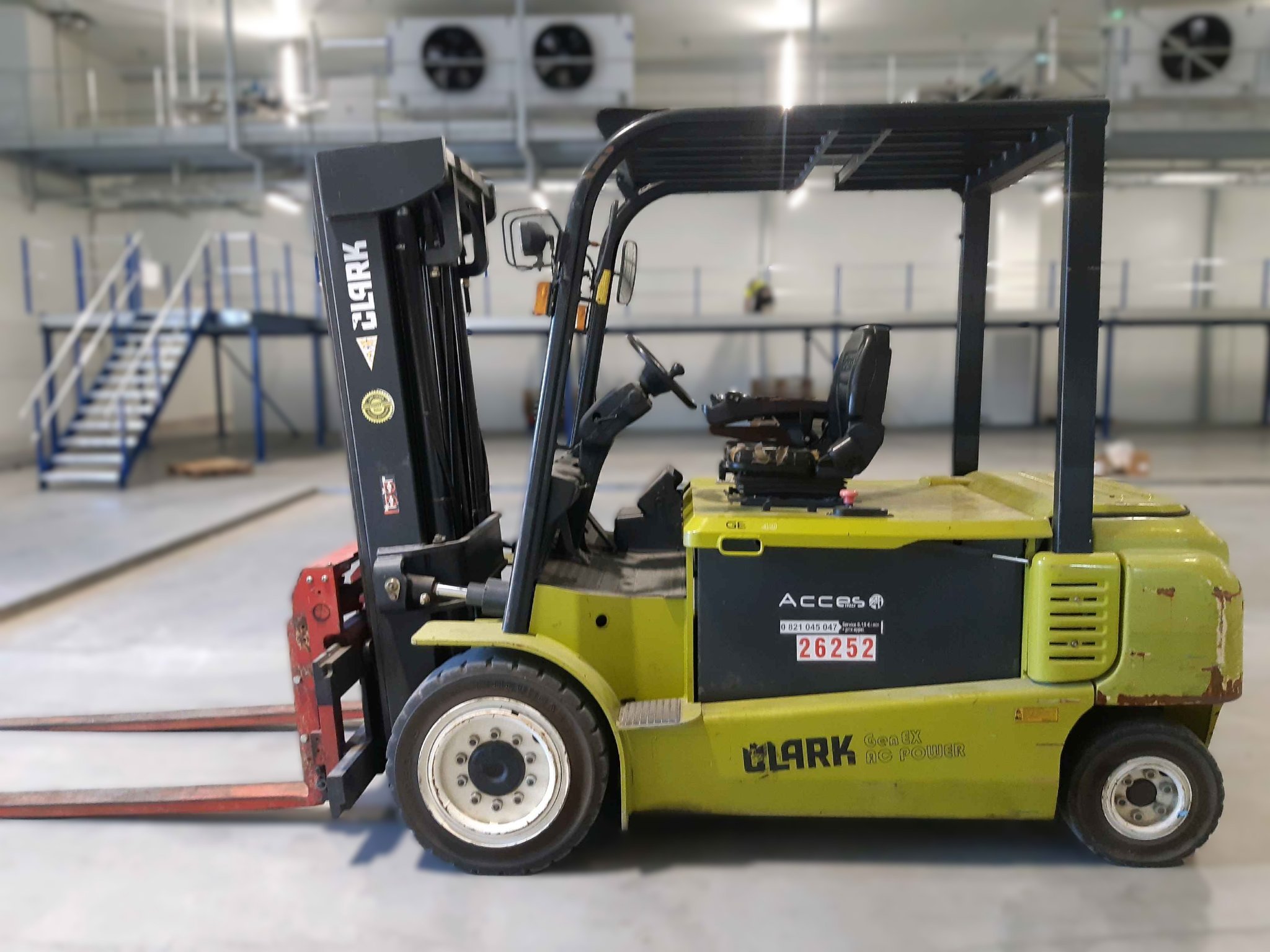 Chariot élévateur frontal - GEX40