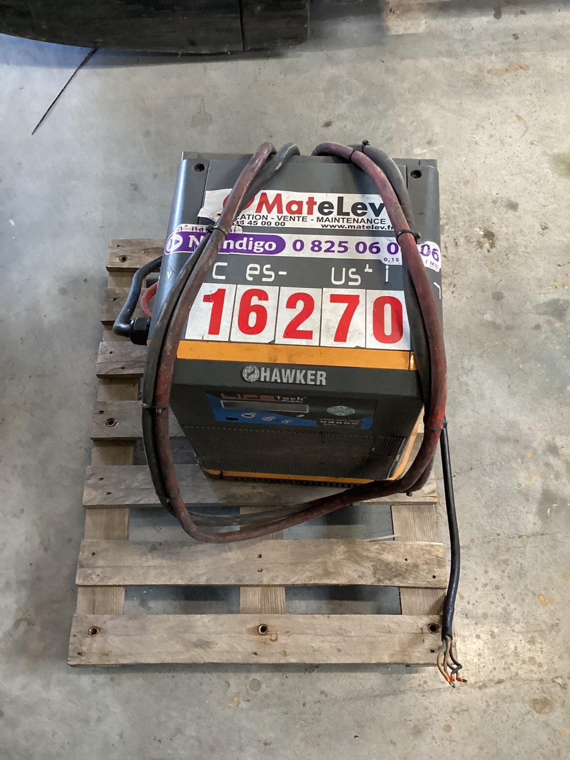 Chariot élévateur frontal UniCarriers MX25