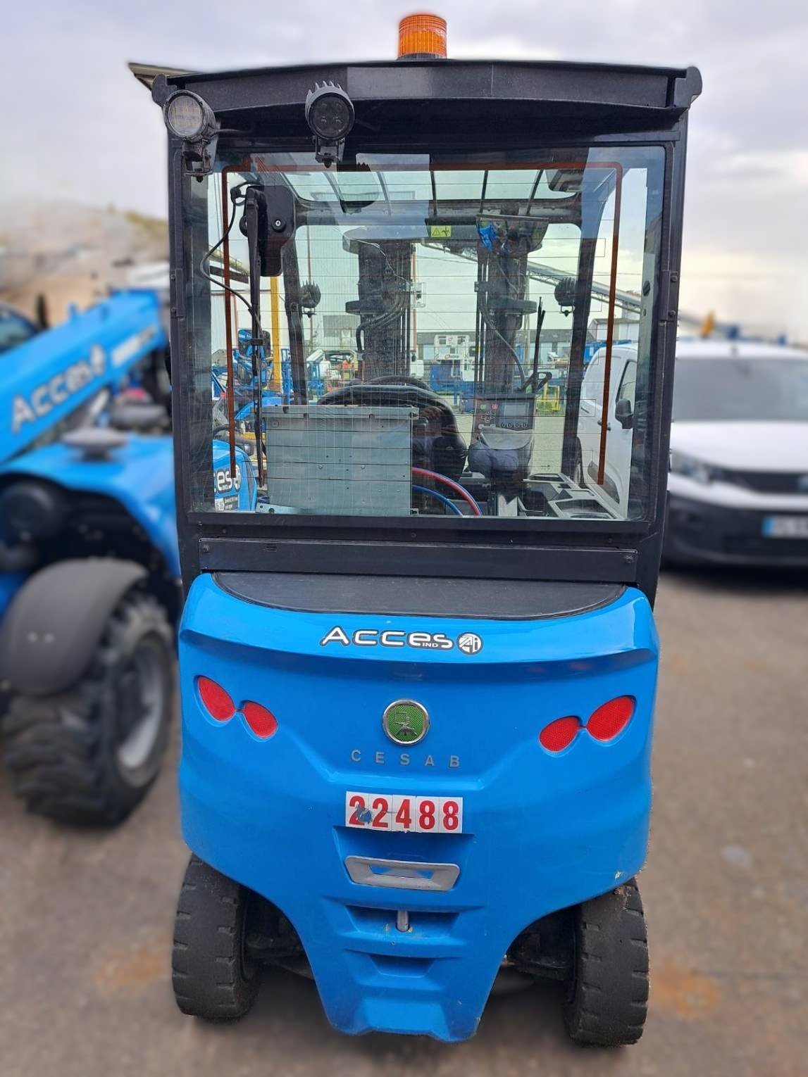 Chariot élévateur frontal - B625II