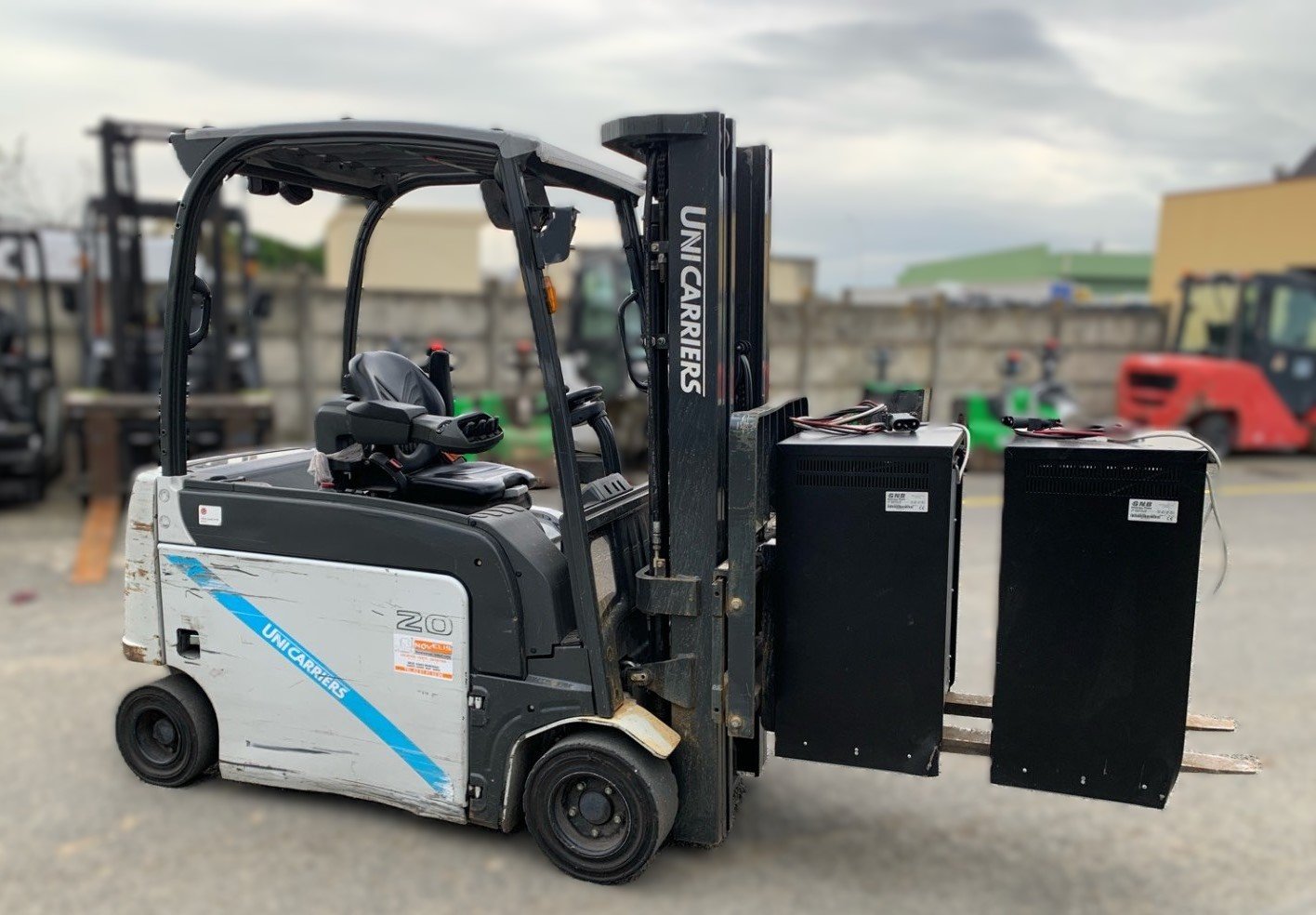 Chariot élévateur frontal UniCarriers TX4-20L