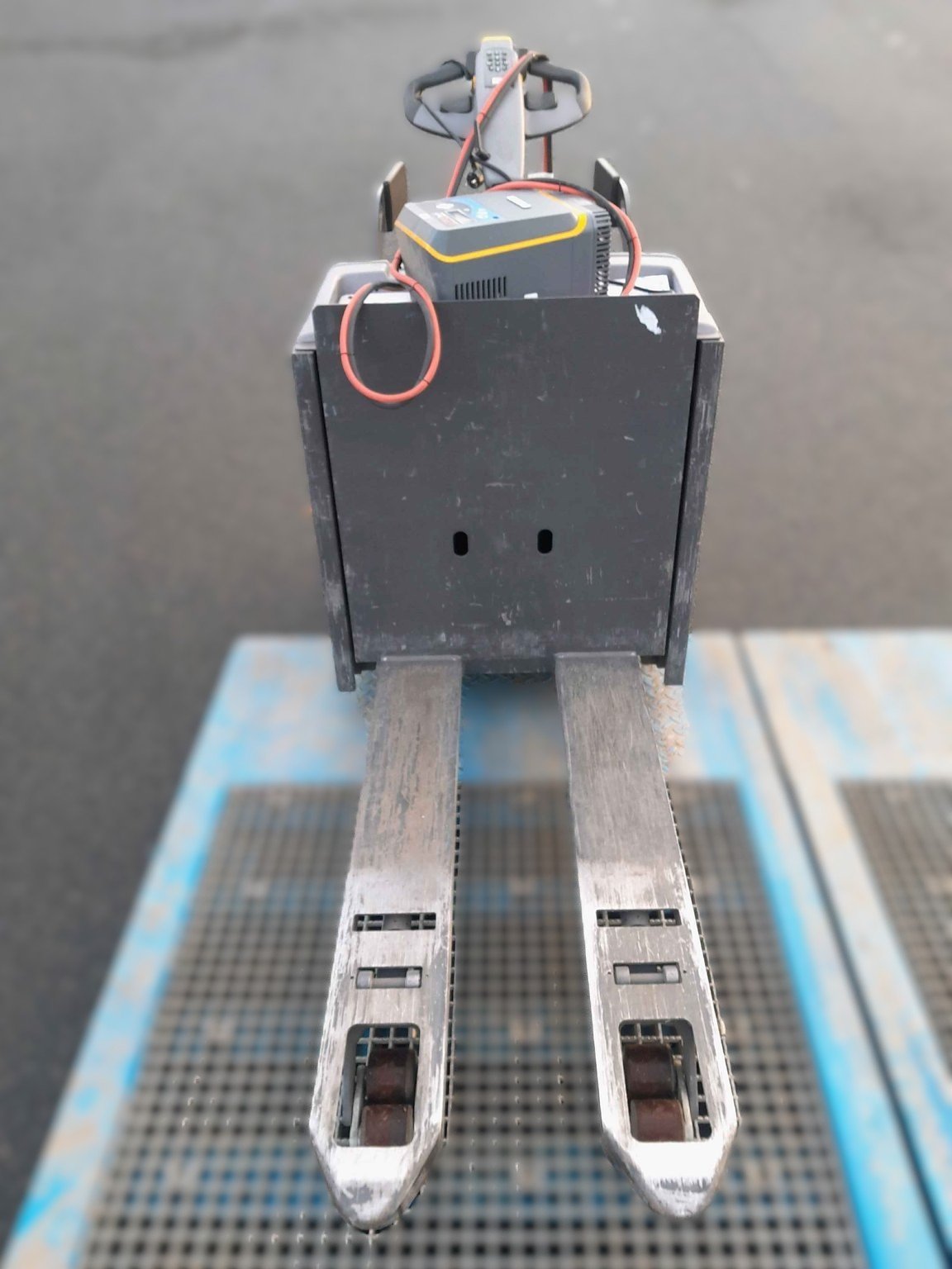 Transpalette électrique UniCarriers PLP200