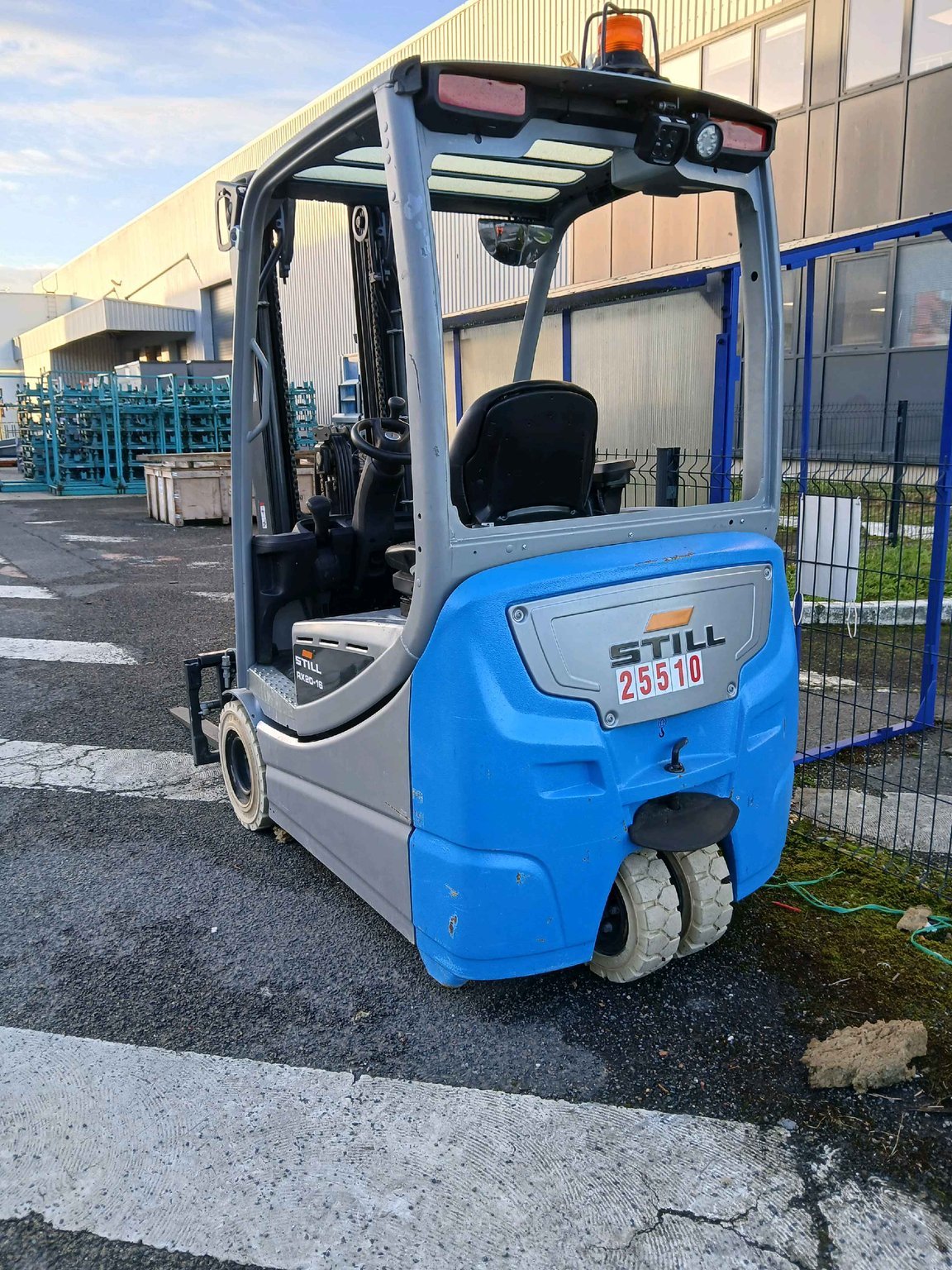 Chariot élévateur frontal - RX20-16