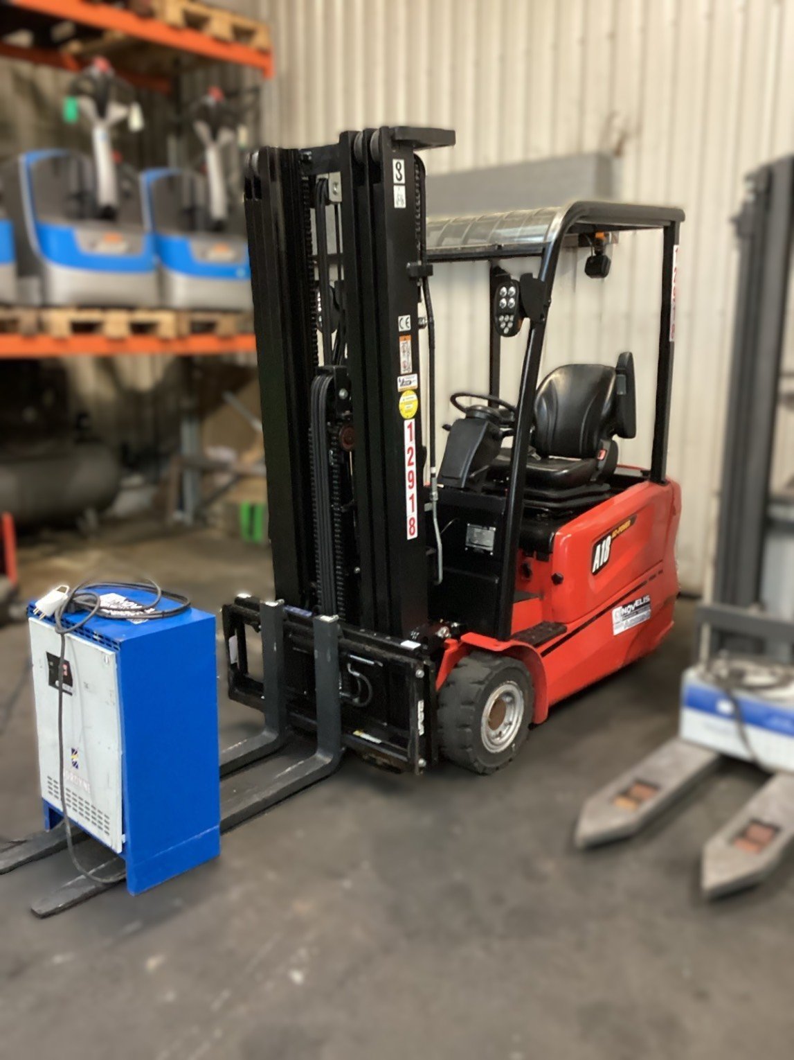 Chariot élévateur frontal - A3W18