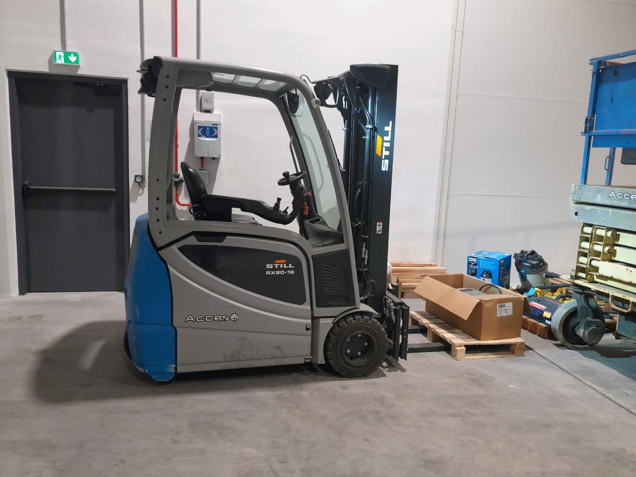 Chariot élévateur frontal - RX20-16