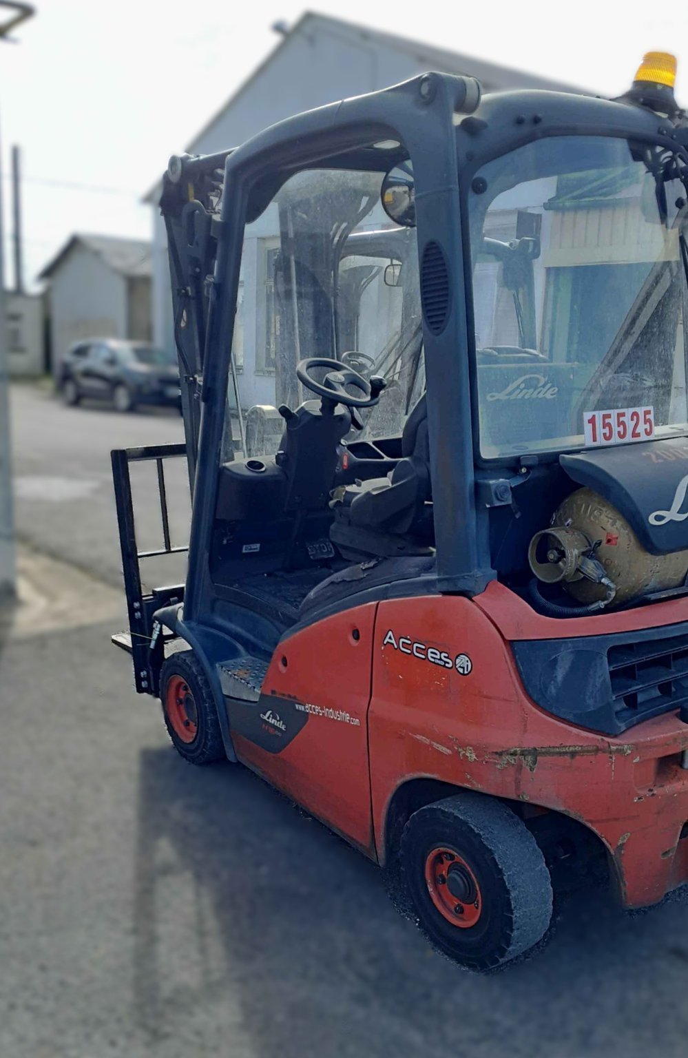 Chariot élévateur frontal Fenwick Linde D16T