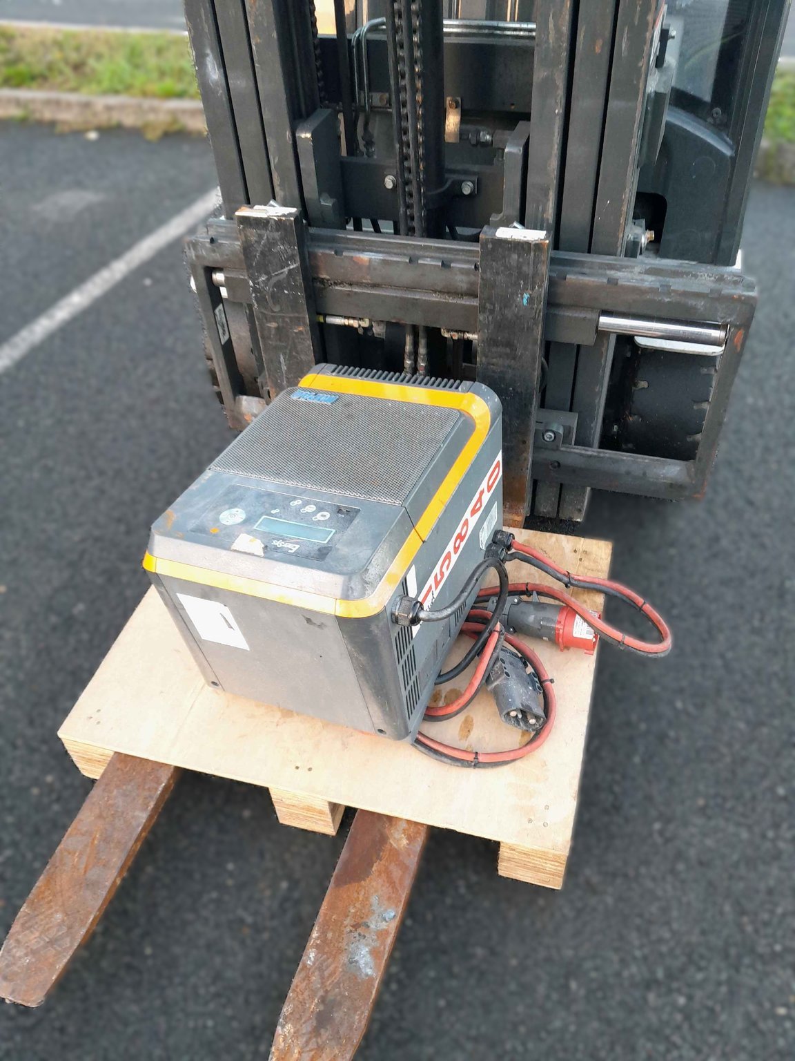 Chariot élévateur frontal UniCarriers AS2N1L15Q