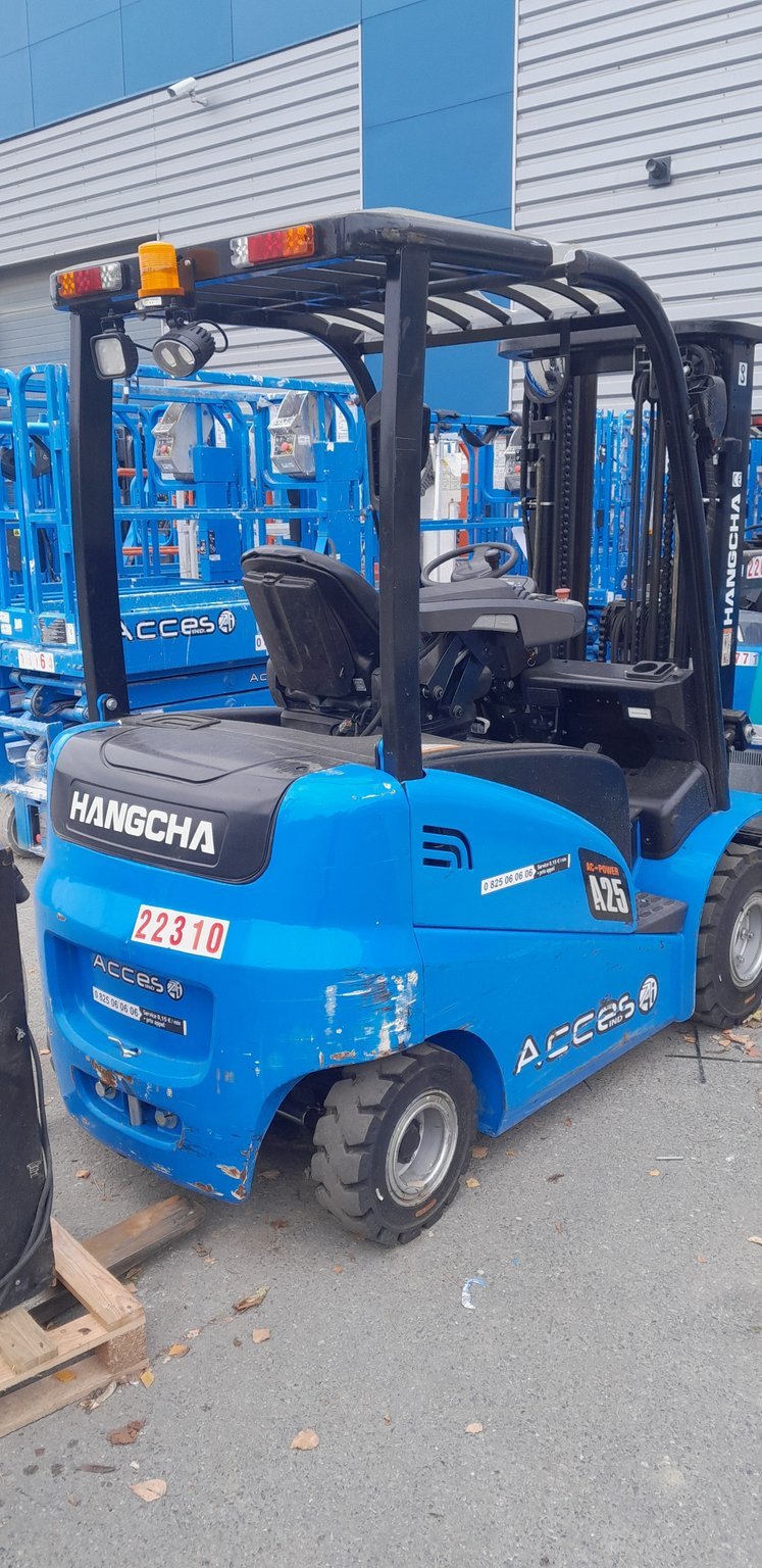 Chariot élévateur frontal - A4W25