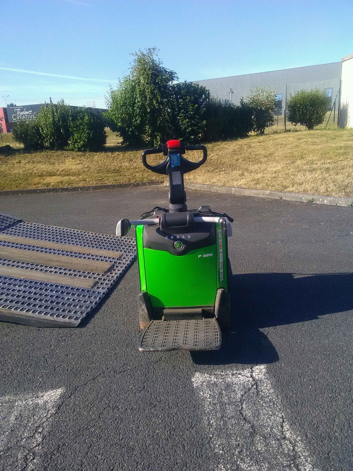 Transpalette électrique CESAB P320