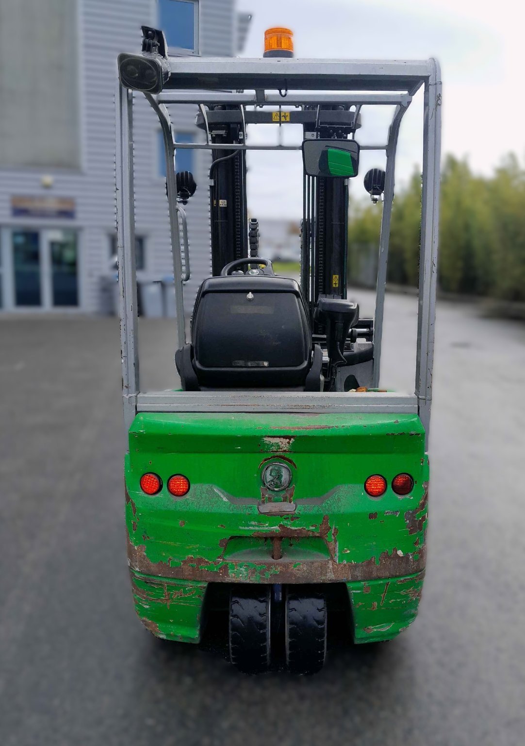 Chariot élévateur frontal - B315