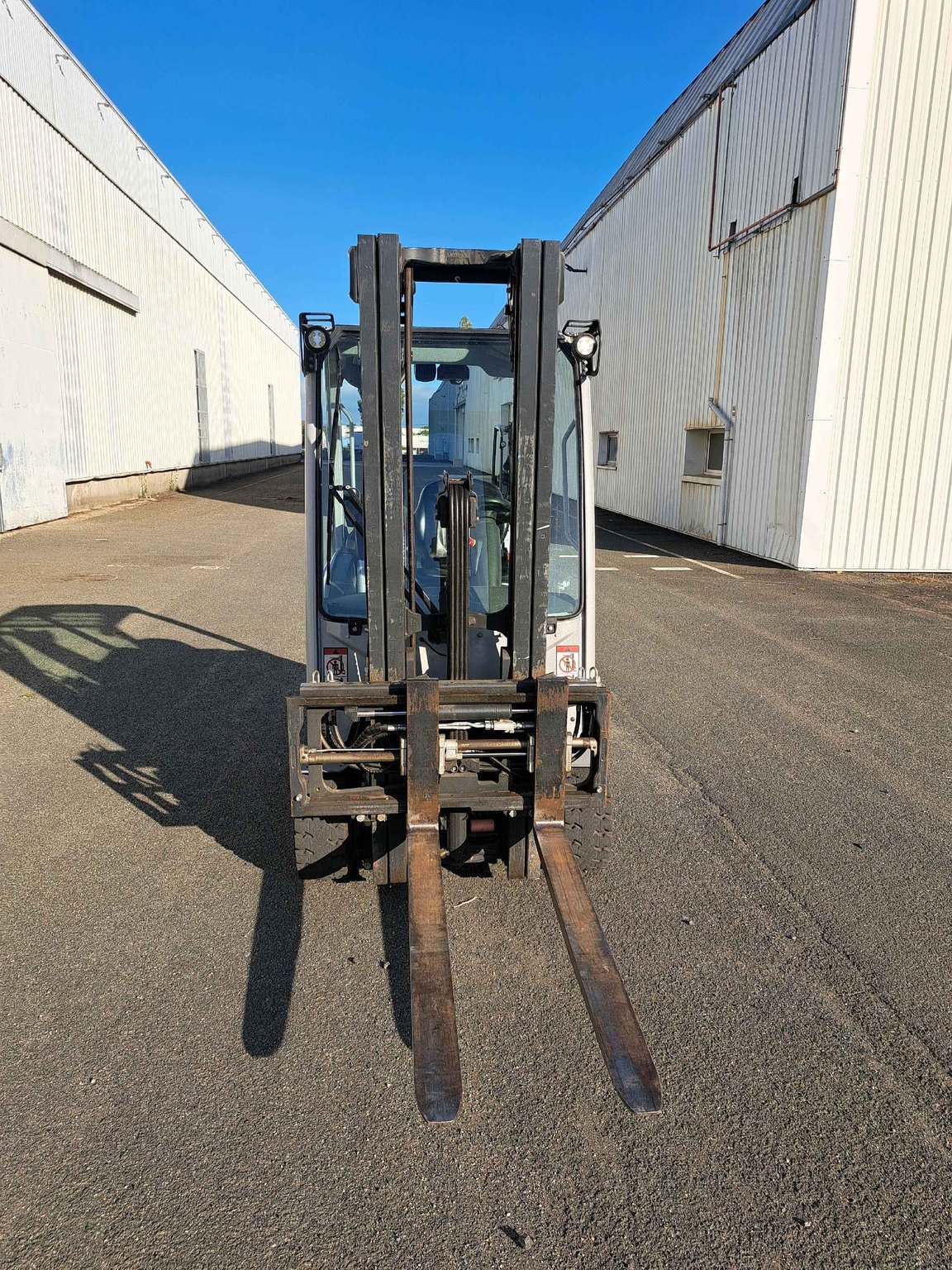 Chariot élévateur frontal STILL RX20-16