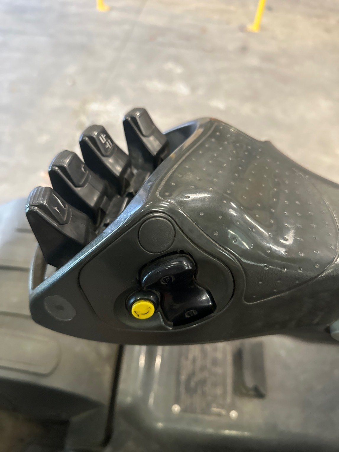 Chariot élévateur frontal UniCarriers TX4-18L