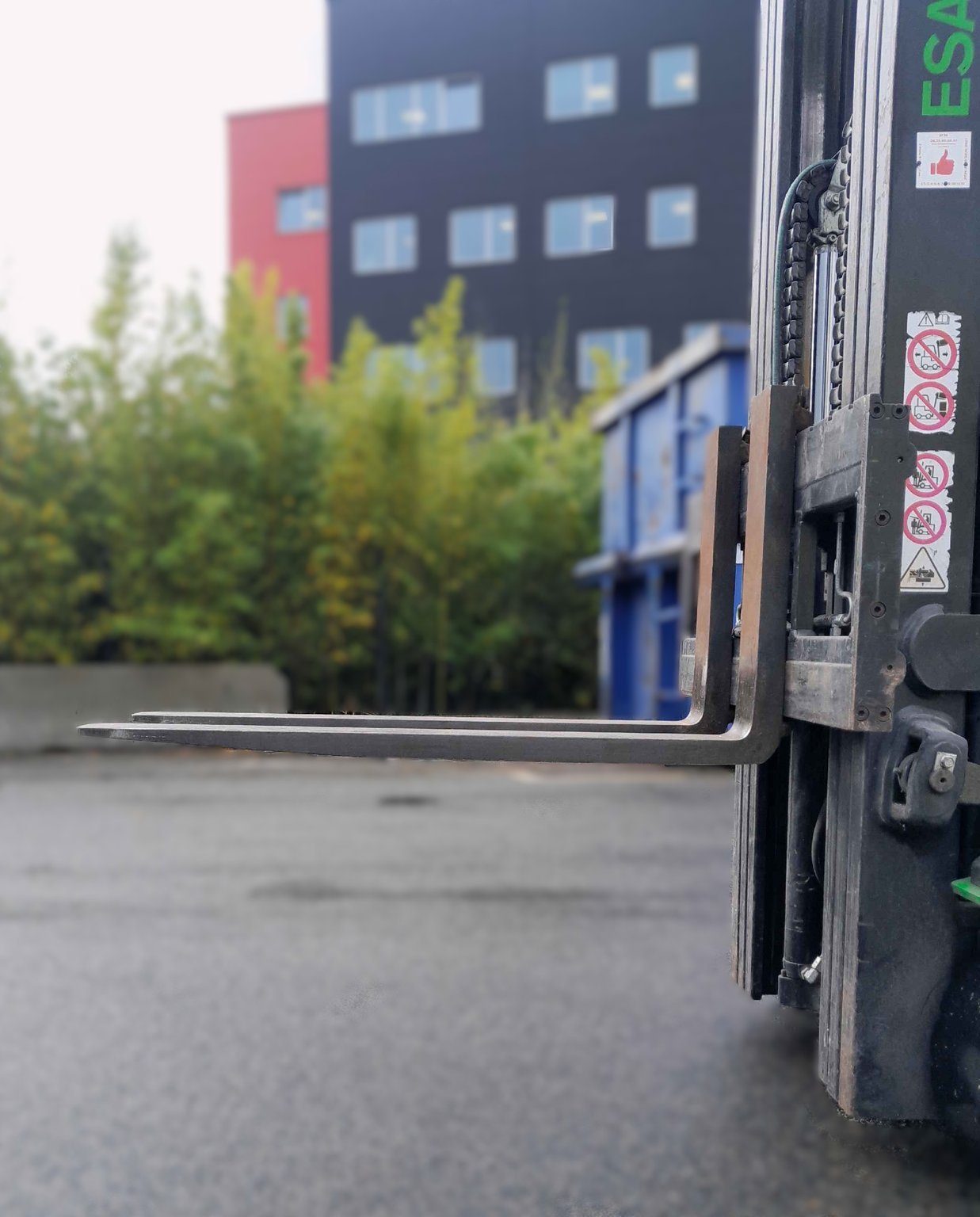 Chariot élévateur frontal CESAB B315