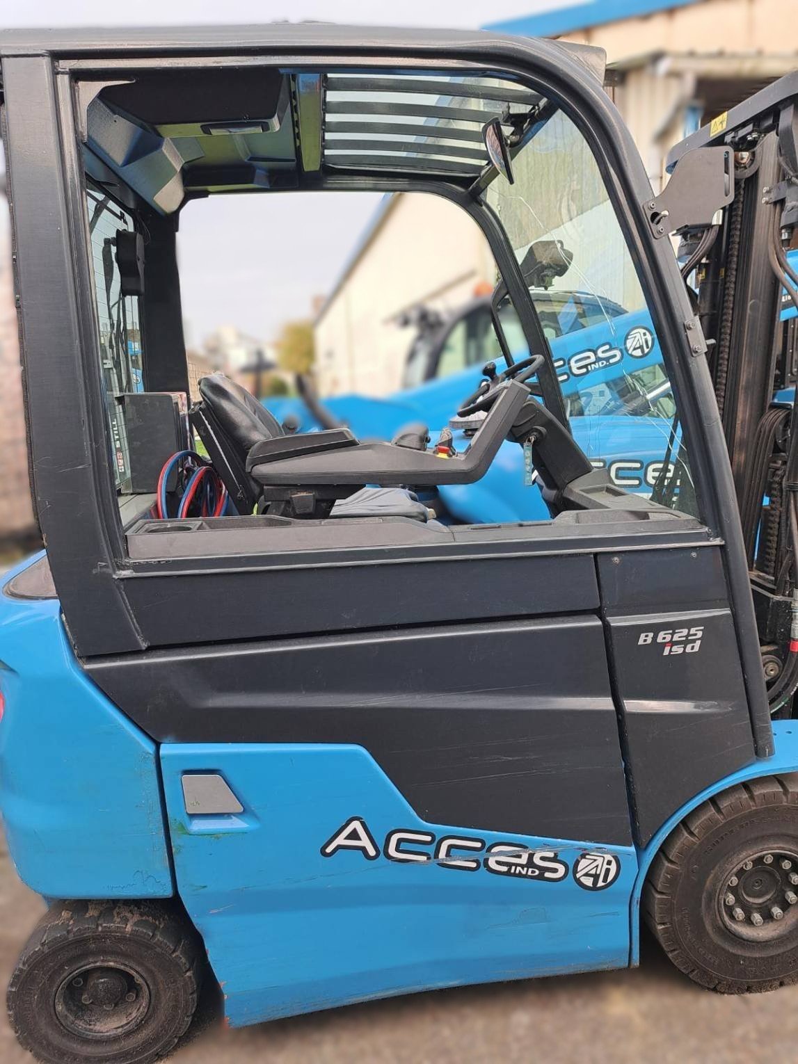 Chariot élévateur frontal CESAB B625II