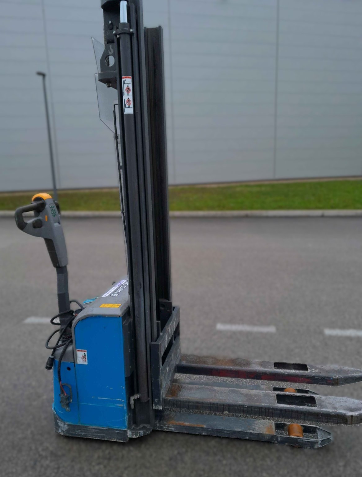 Gerbeur UniCarriers PS125