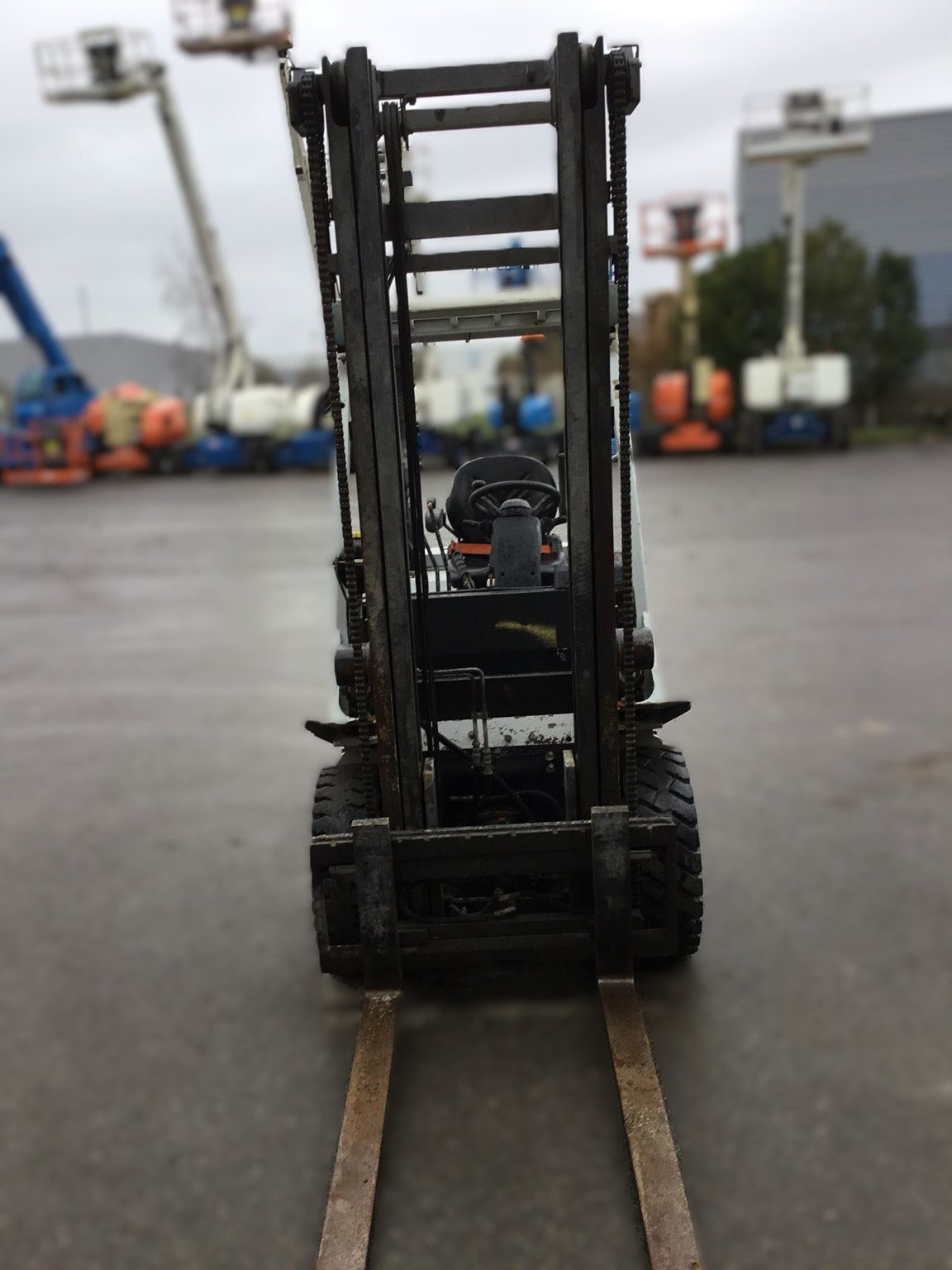 Chariot élévateur frontal Nissan Y1D2A25Q