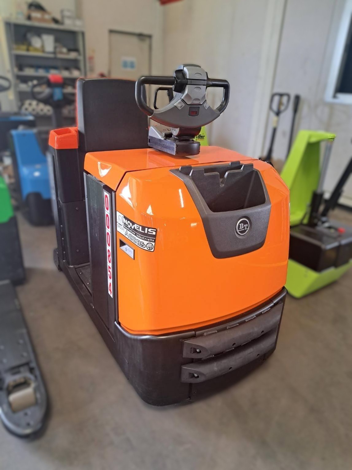 Tracteur industriel - TSE300