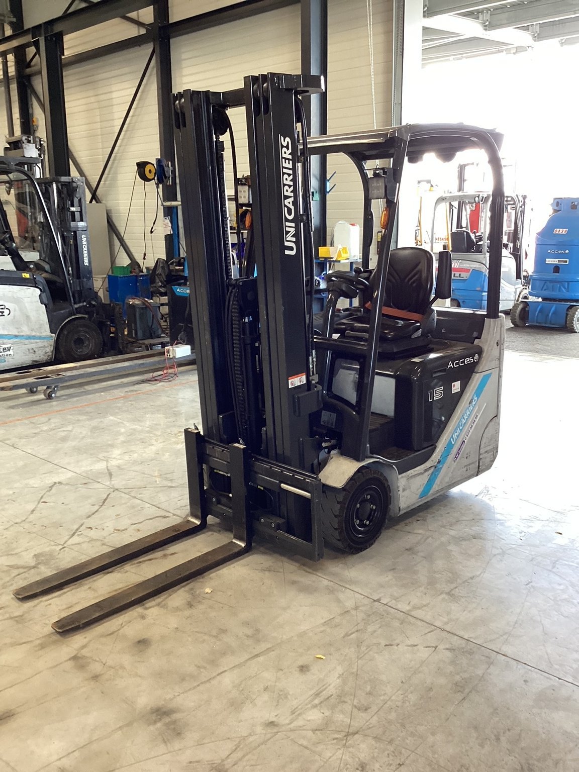 Chariot élévateur frontal UniCarriers AS2N1L15Q