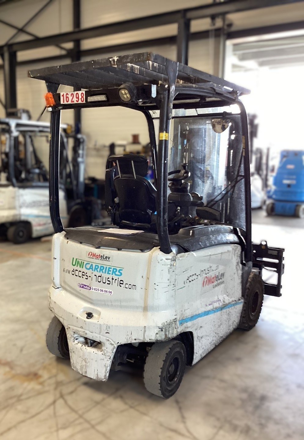 Chariot élévateur frontal - MX25