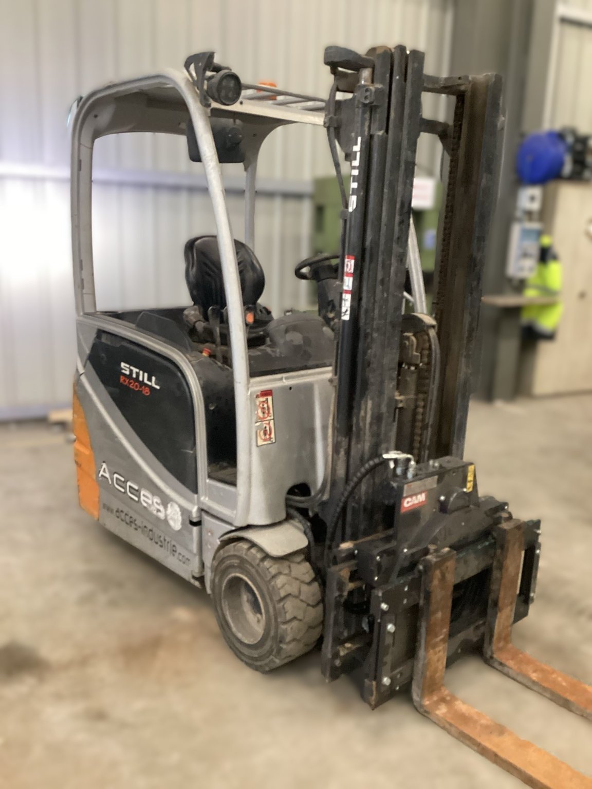 Chariot élévateur frontal - RX20-18