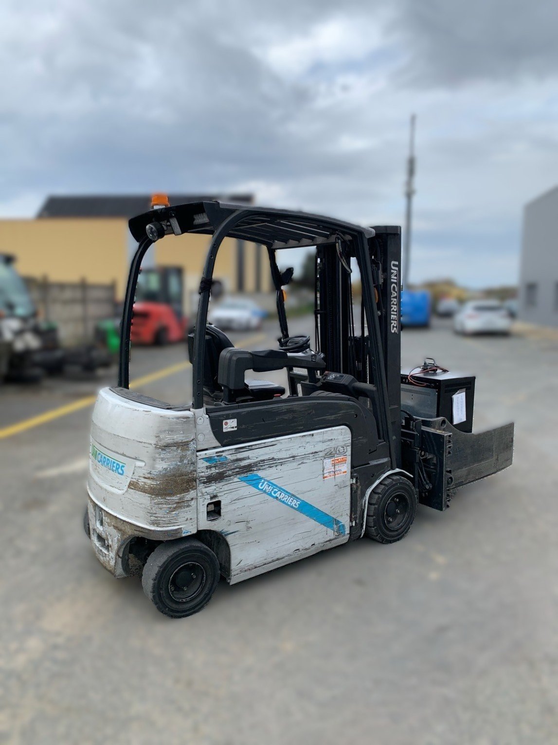 Chariot élévateur frontal - TX4-20L