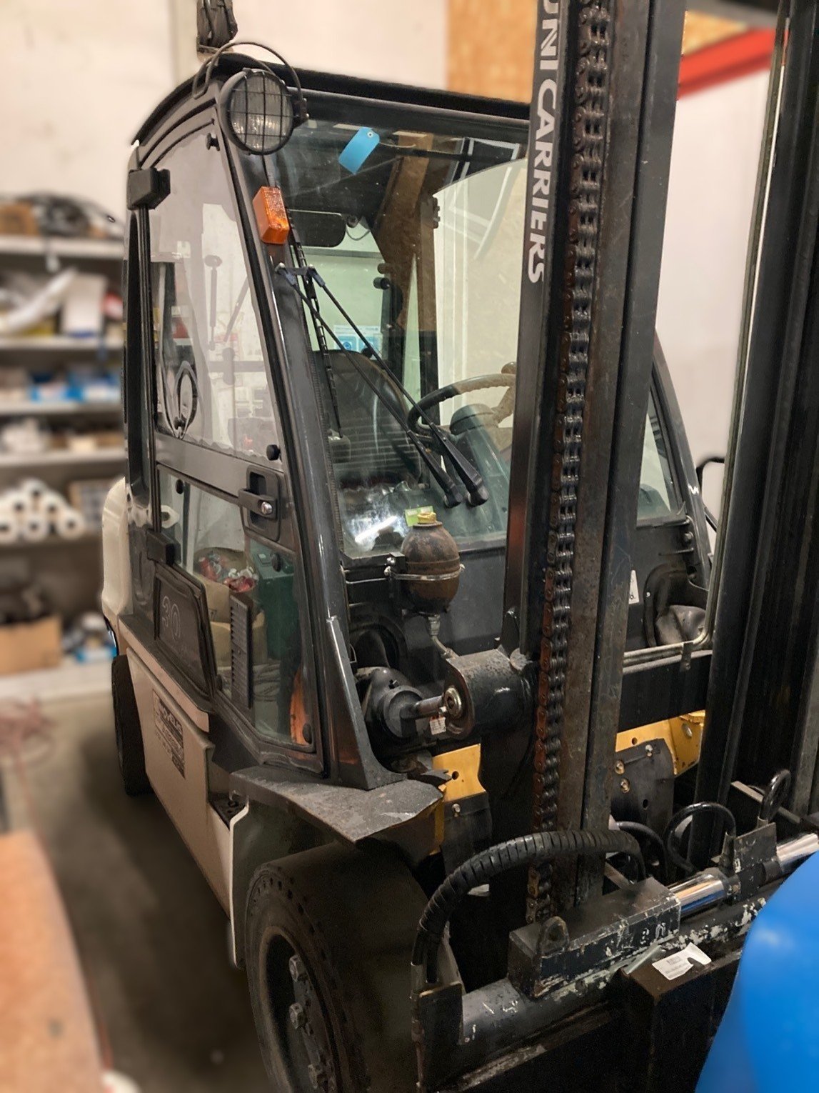 Chariot élévateur frontal - DX30D