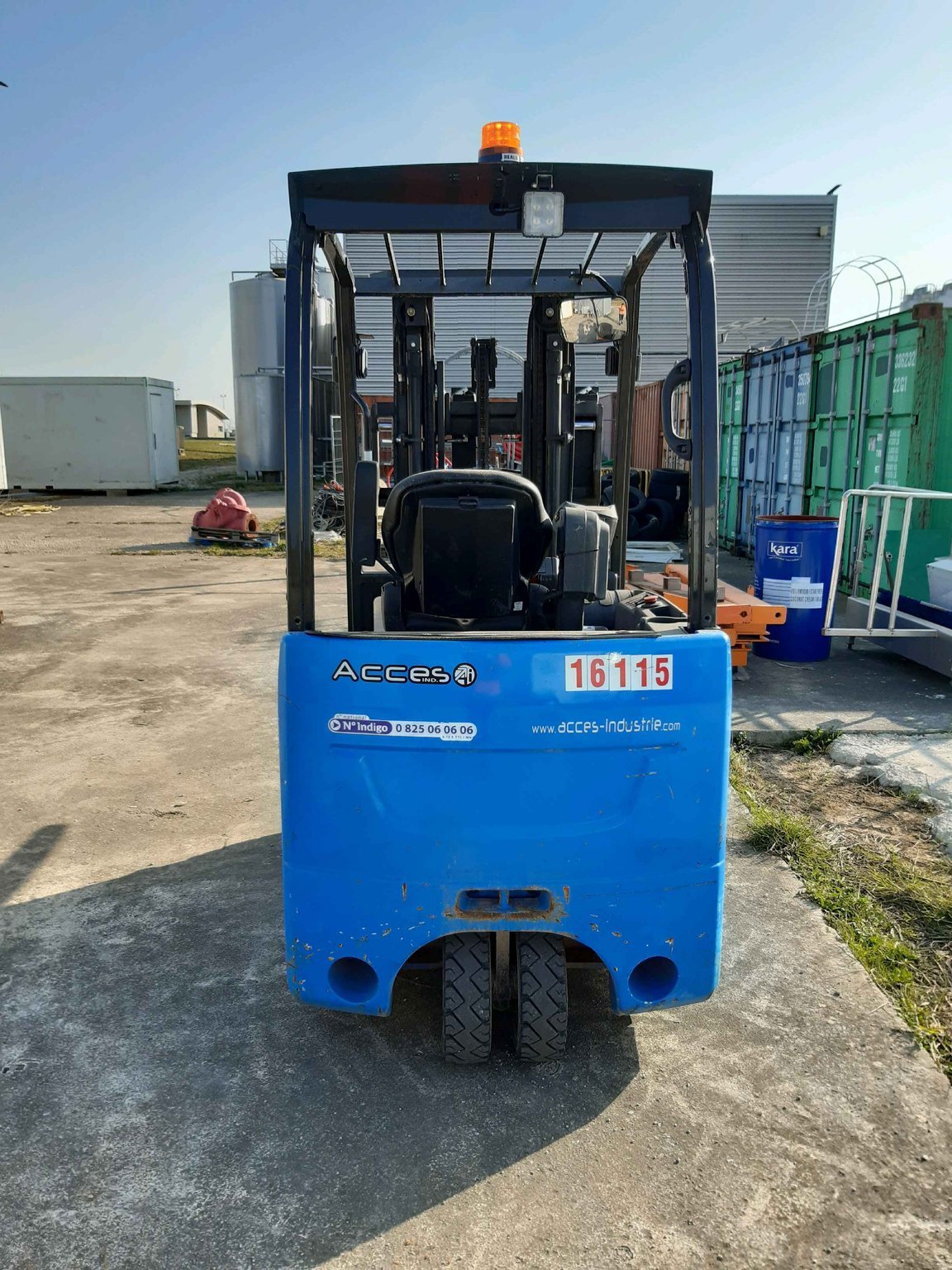 Chariot élévateur frontal UniCarriers A2N1L16Q