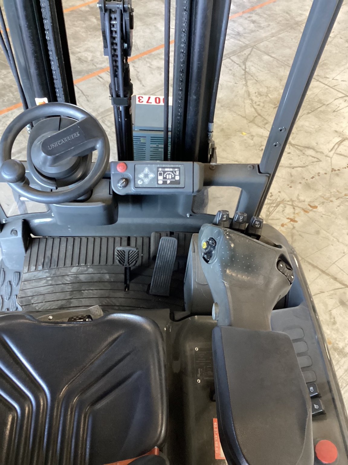 Chariot élévateur frontal UniCarriers AS2N1L15Q