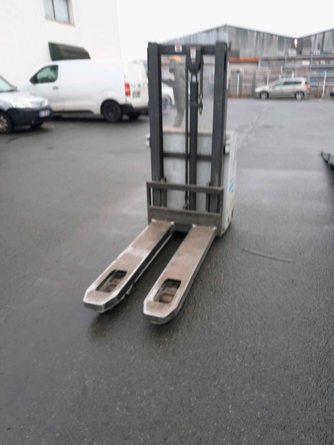 Gerbeur UniCarriers PSD125