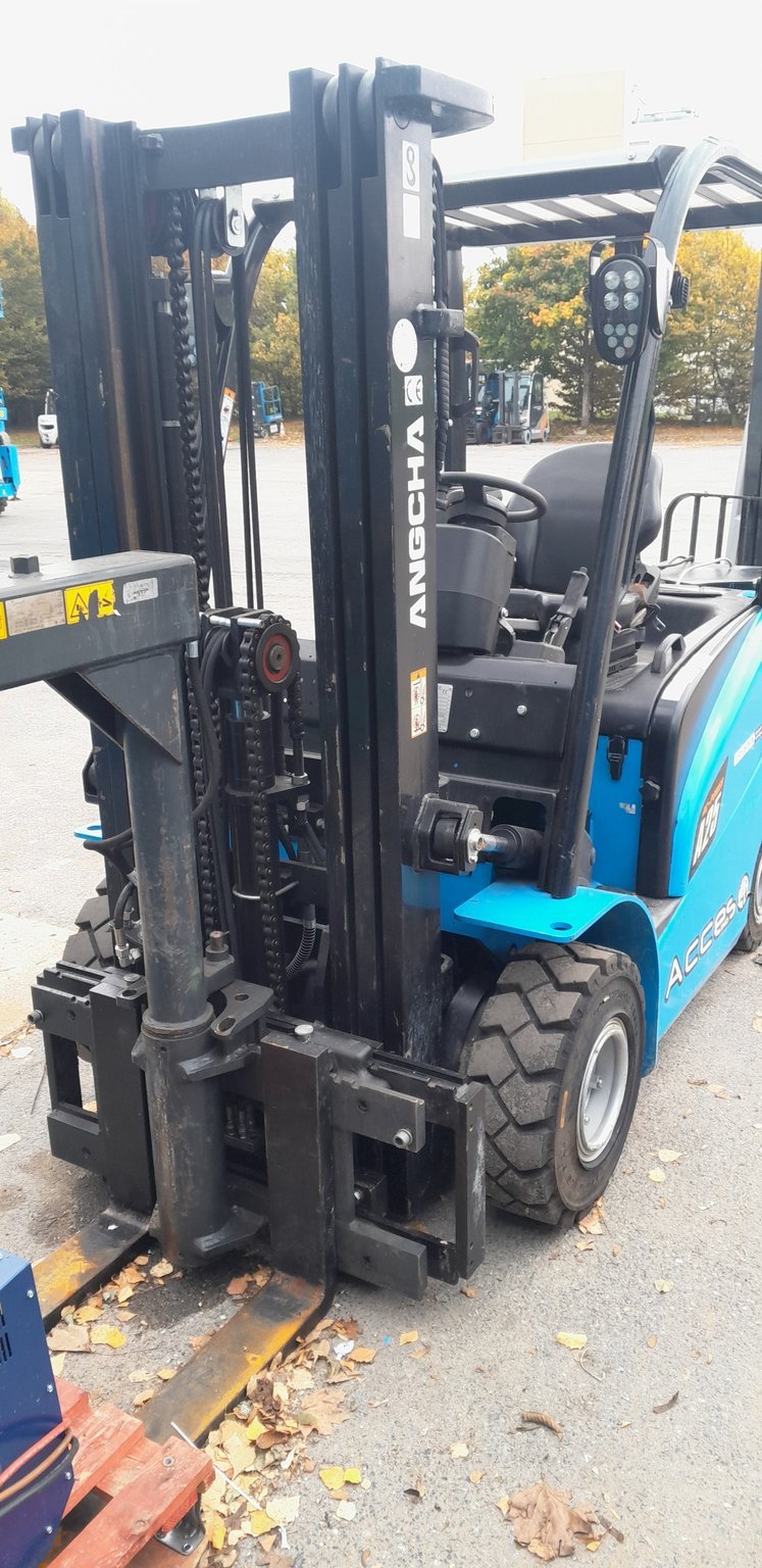 Chariot élévateur frontal Hangcha A4W25