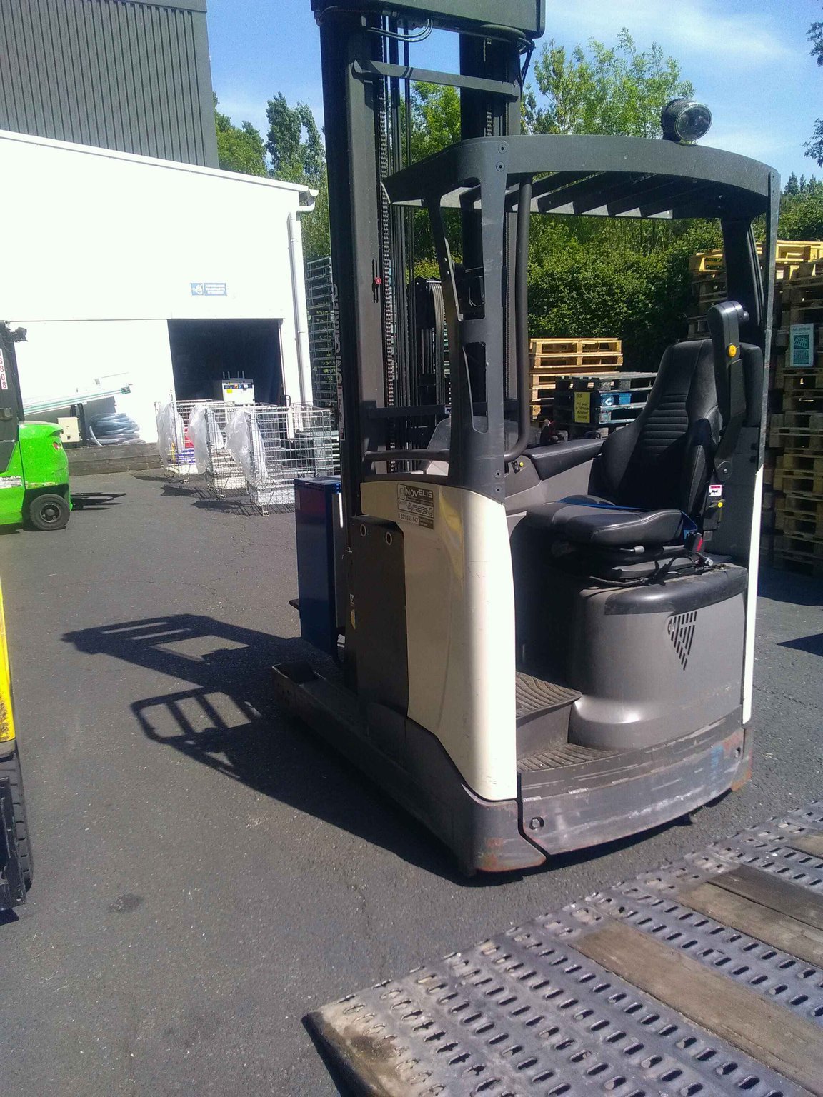 Chariot à mât rétractable Atlet UMS200