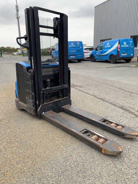 Gerbeur CESAB S220D