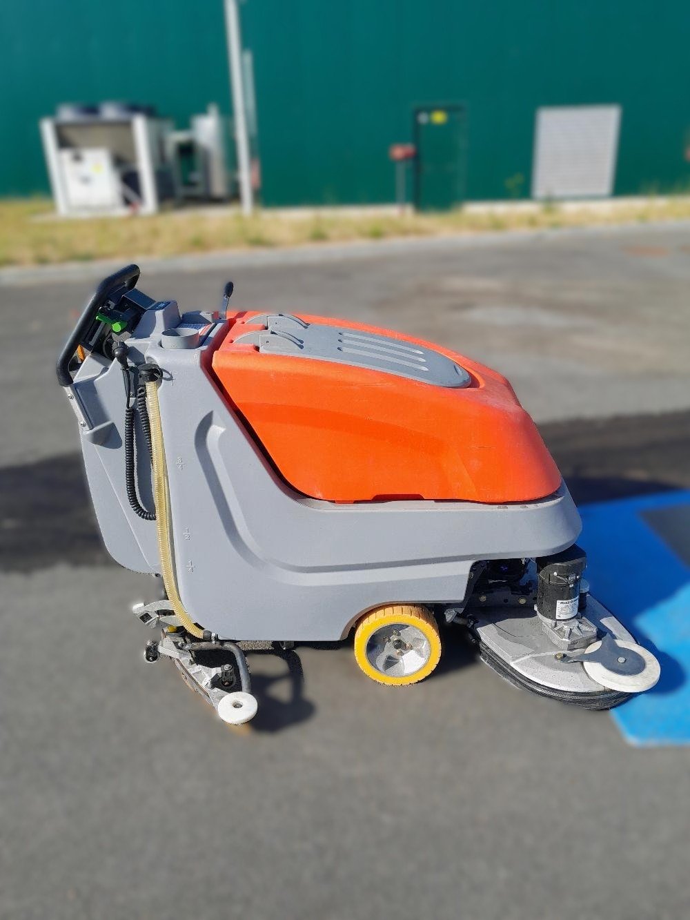 Autolaveuse Hako B70