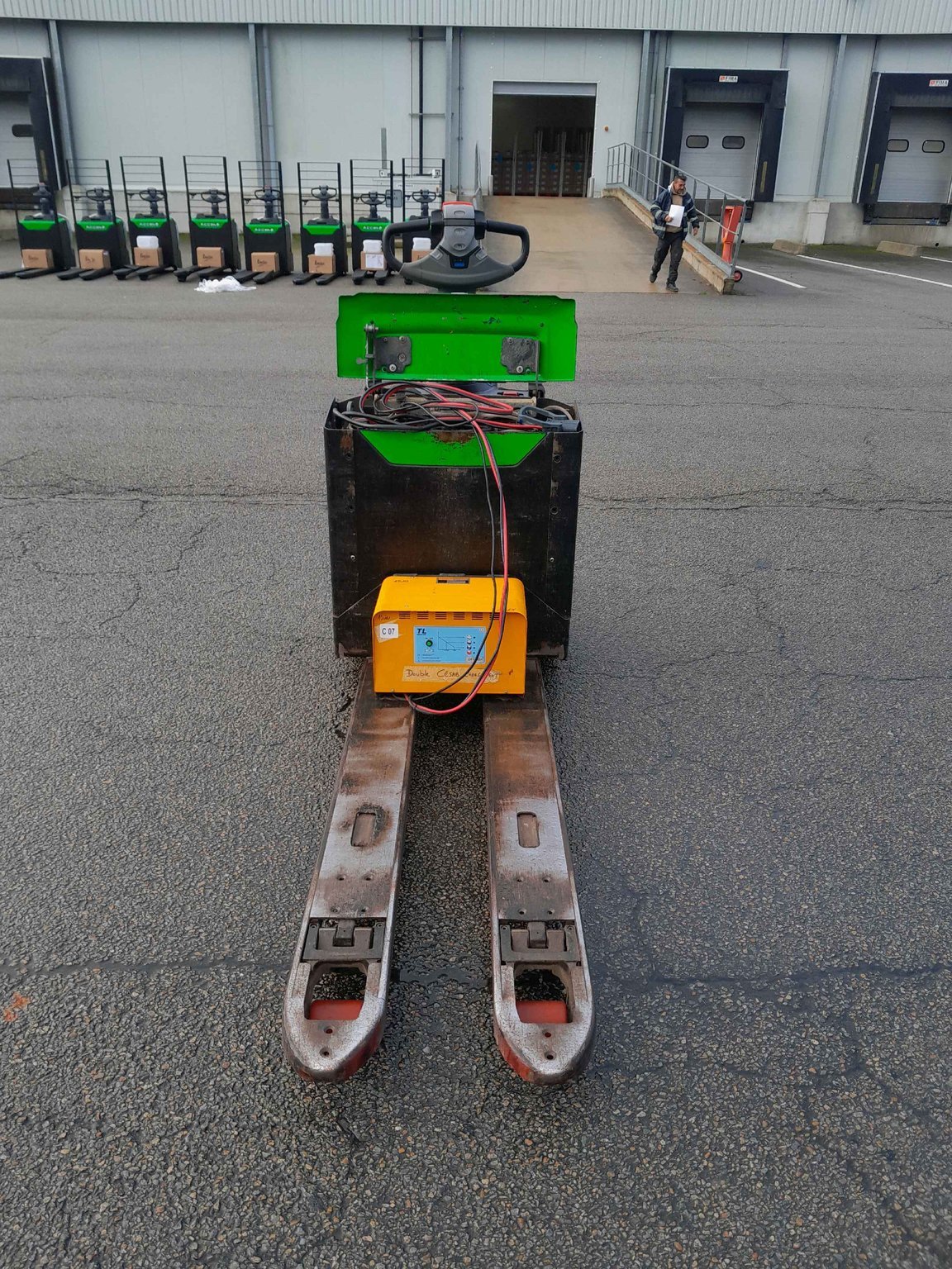 Transpalette électrique CESAB P320