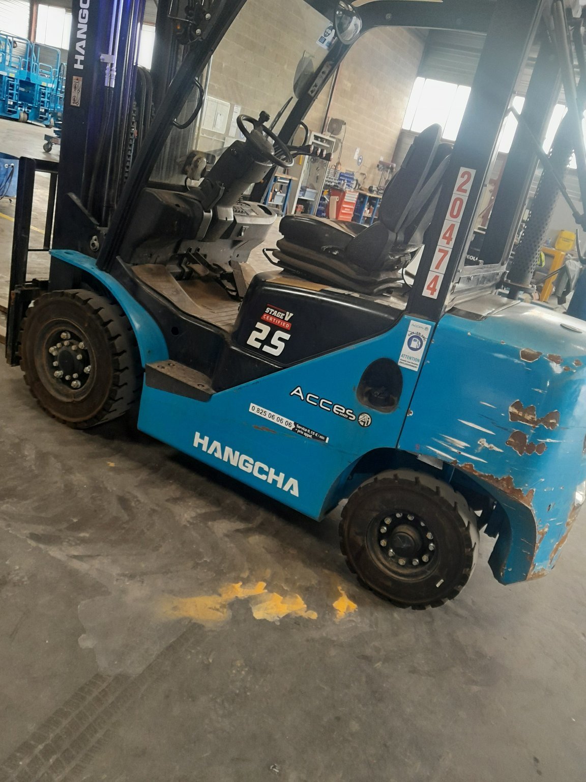 Chariot élévateur frontal Hangcha XF25D