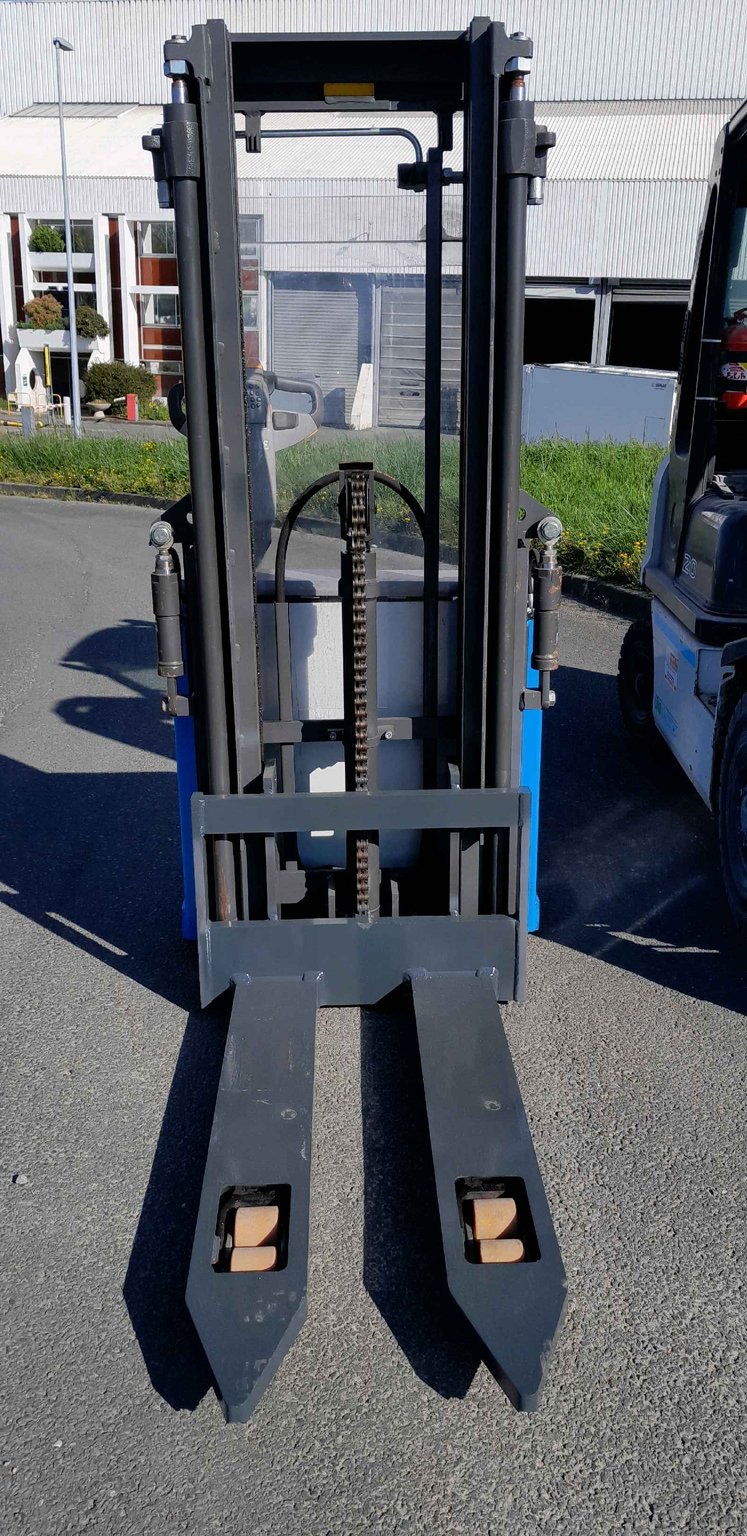 Gerbeur UniCarriers PSH160