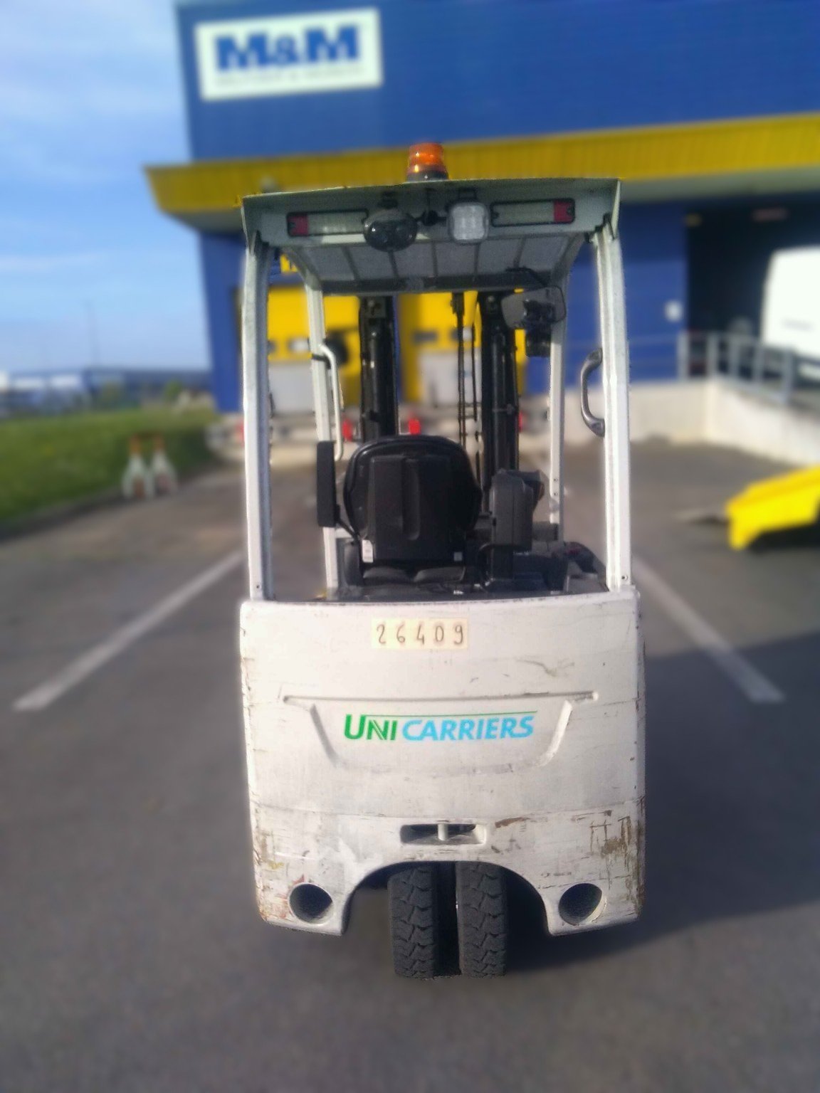 Chariot élévateur frontal UniCarriers TX3-20L 