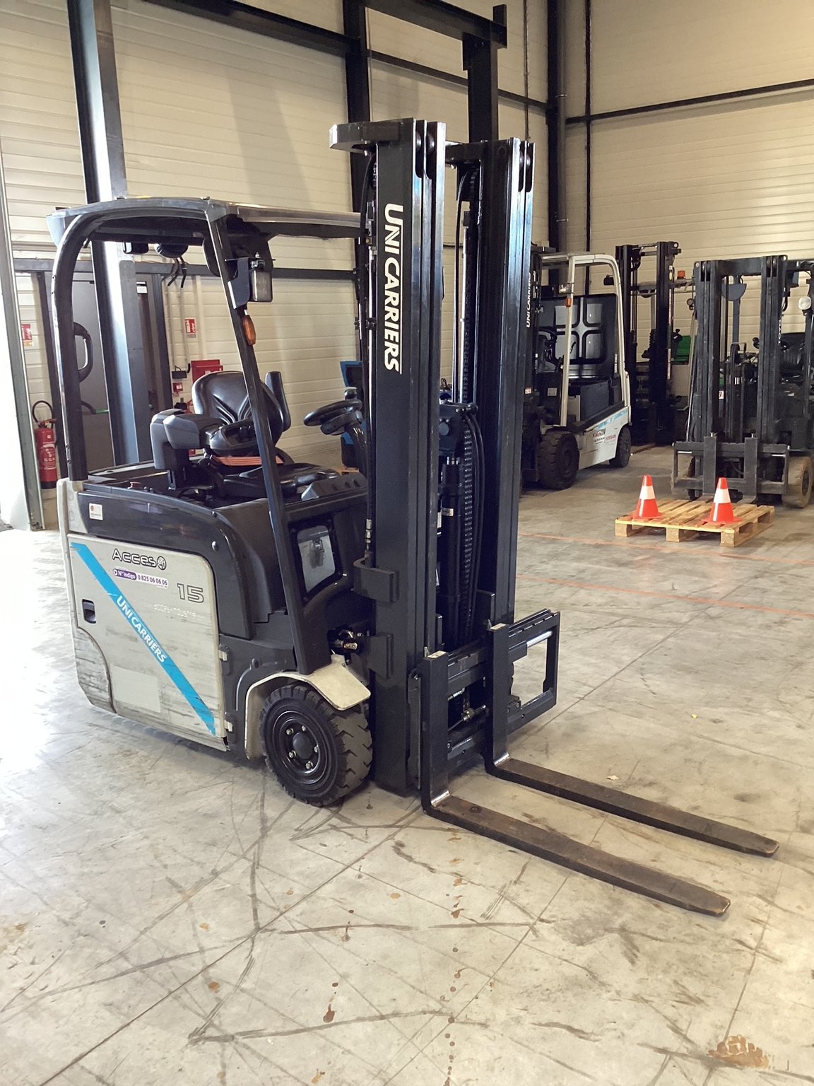 Chariot élévateur frontal UniCarriers AS2N1L15Q