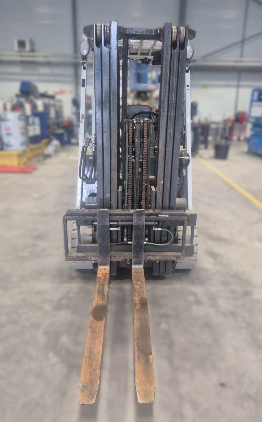 Chariot élévateur frontal UniCarriers QX2-25