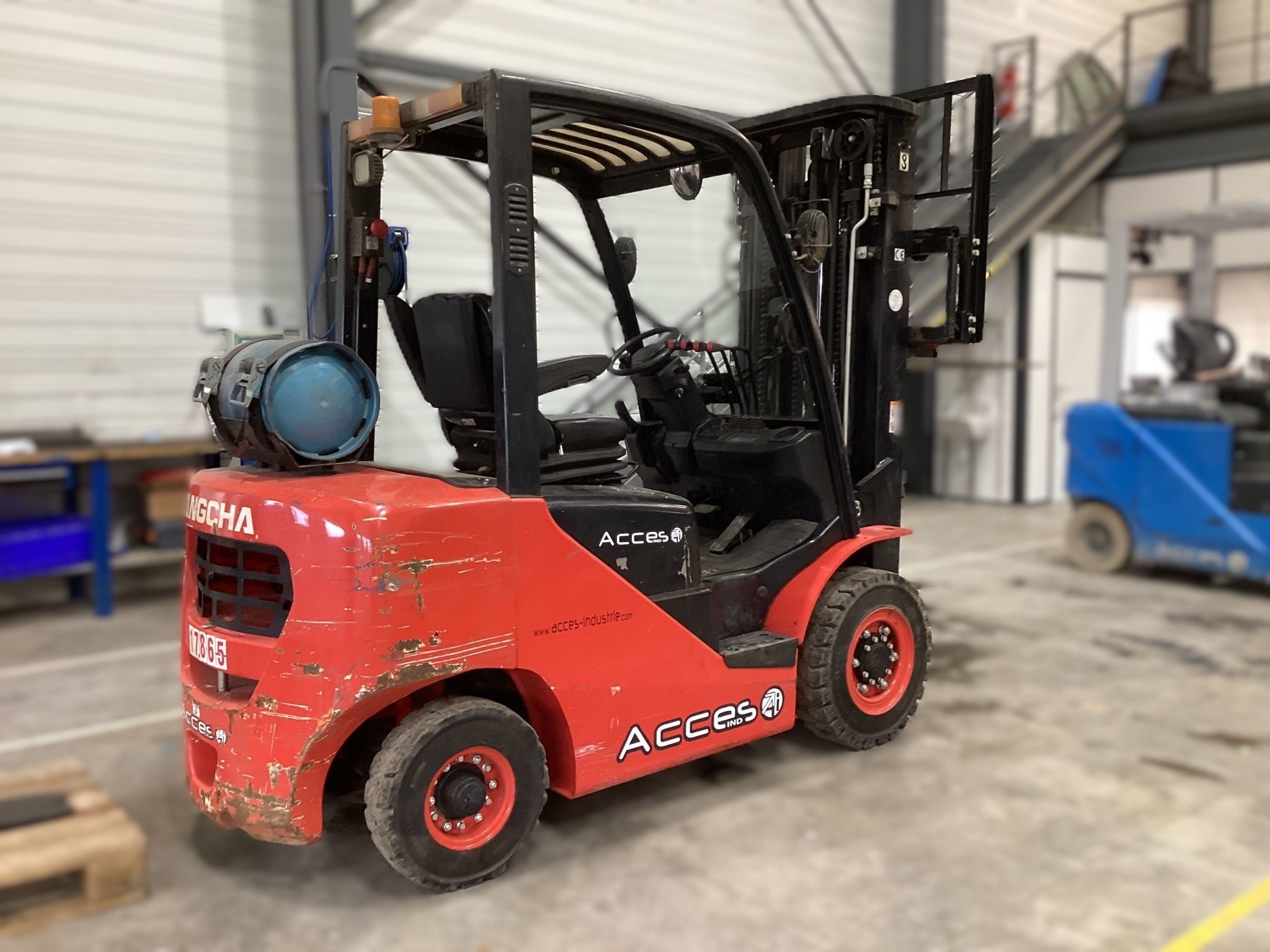 Chariot élévateur frontal - XF25G