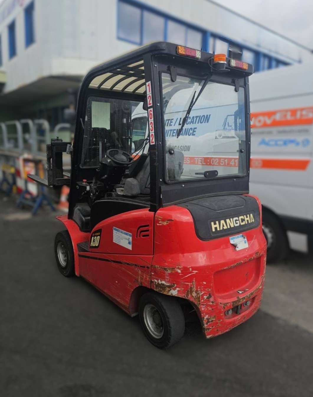 Chariot élévateur frontal - A4W30