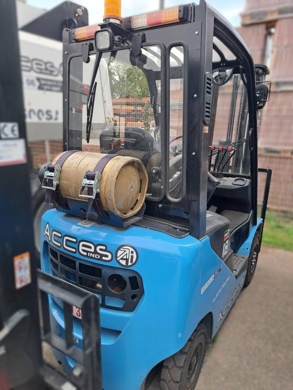 Chariot élévateur frontal - XF18G