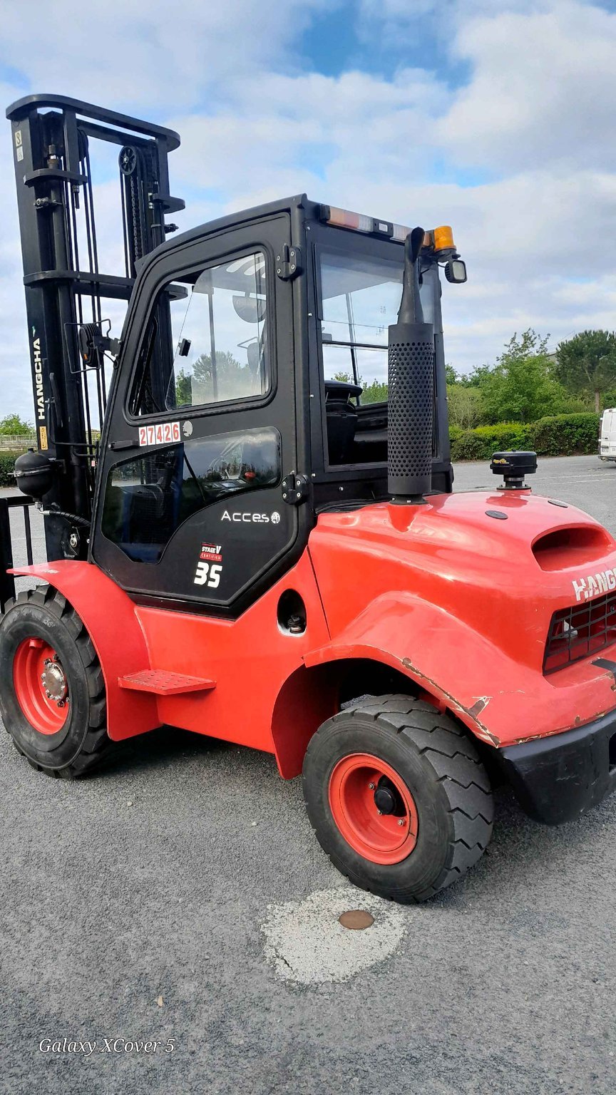 Chariot élévateur tout terrain Hangcha TT35