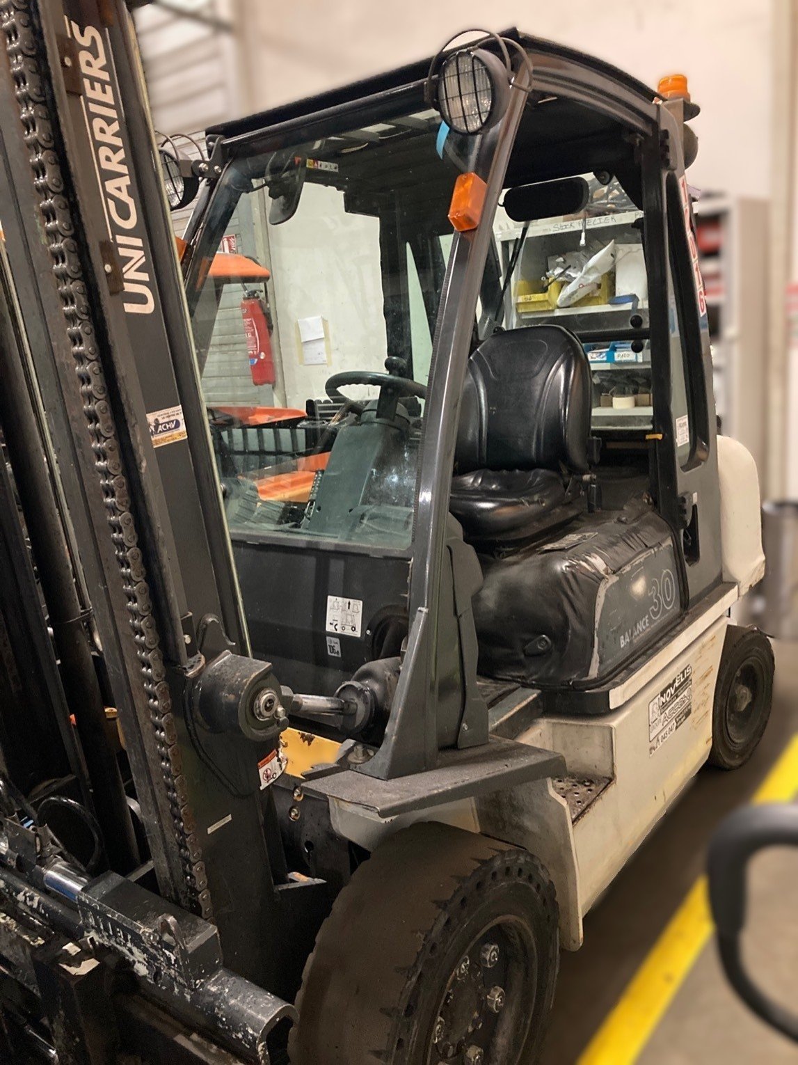 Chariot élévateur frontal Atlet DX30D