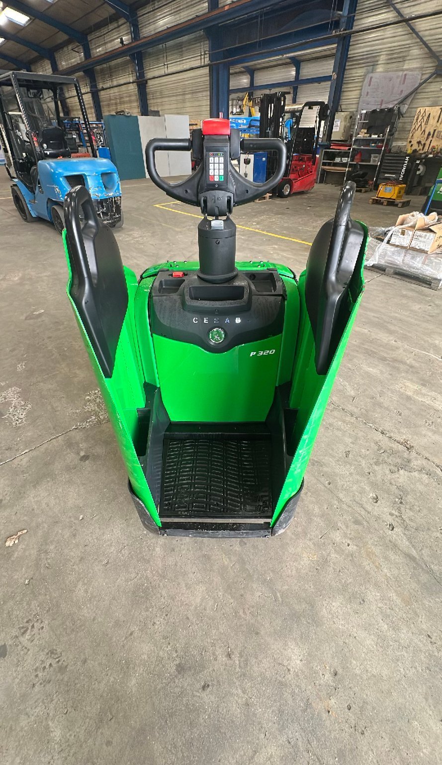 Transpalette électrique CESAB P320