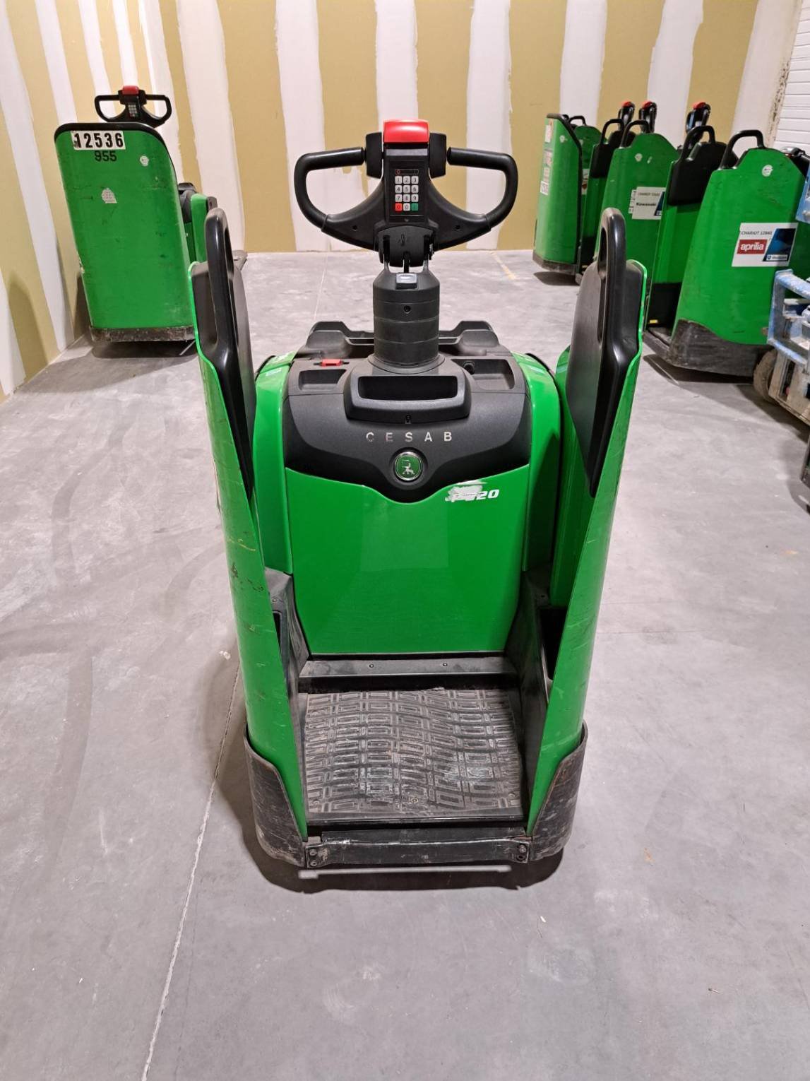 Transpalette électrique CESAB P320